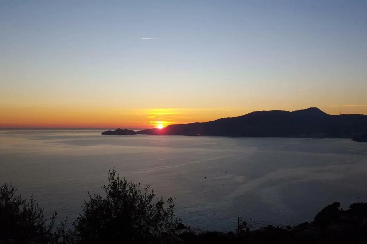 Holiday home Villa Del Sol Zoagli